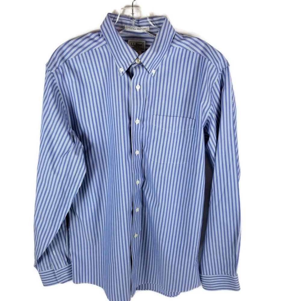 🤑 3/$20 L.L Bean wrinkle resistant long sleeve
